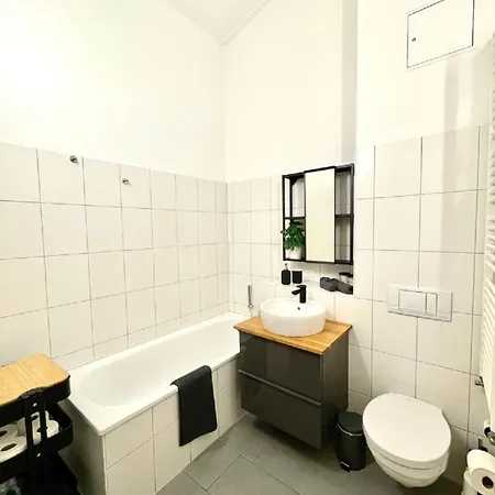 Geraeumiges Ferienhaus In Koblenz Coblenza Esterno foto