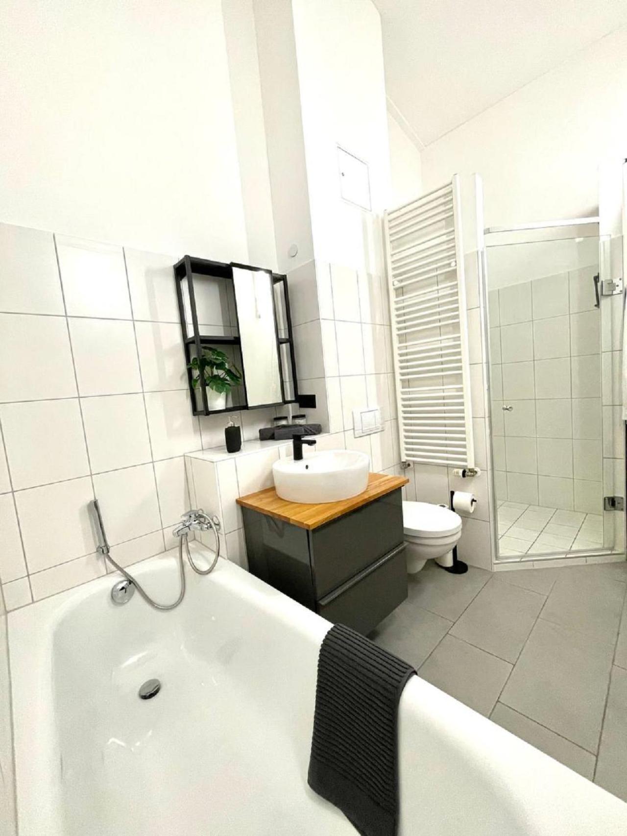 Geraeumiges In Koblenz Appartement *