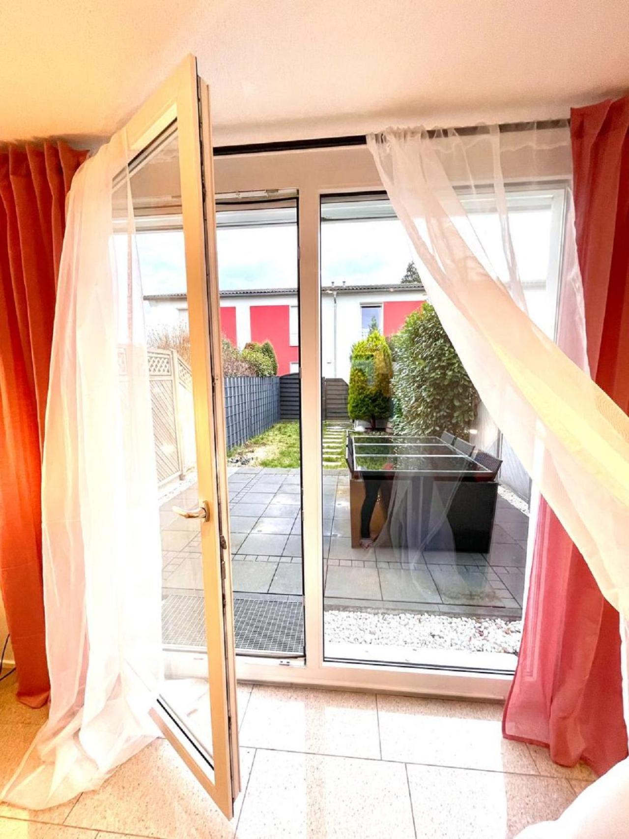 Geraeumiges In Koblenz Appartement *